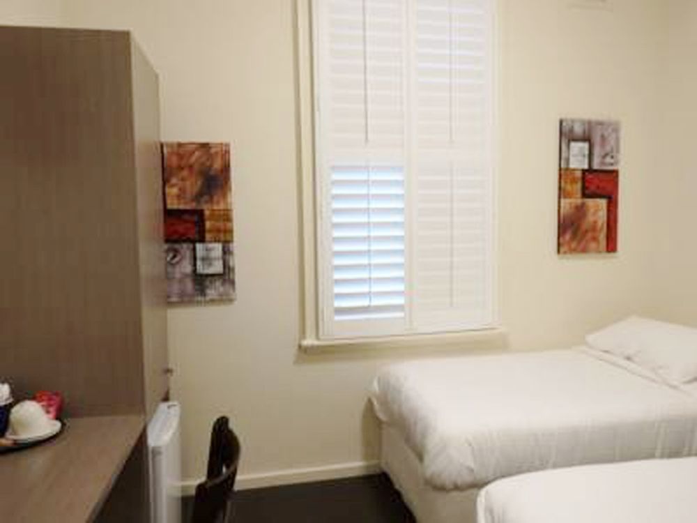 Naughtons Hotel Melbourne Bagian luar foto